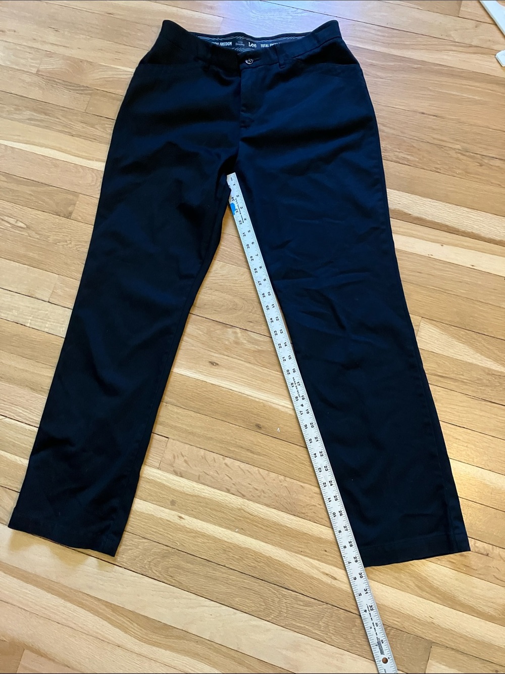 Lee Women's Straight Leg Pants in Black